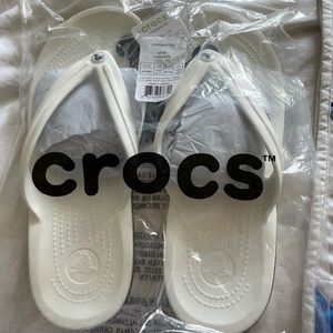 Crocks sandals m9/w11